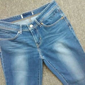 Chic🌻skinny Stretch Levi's jeans